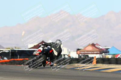 media/Feb-13-2022-SoCal Trackdays (Sun) [[c9210d39ca]]/Turn 16 (145pm)/